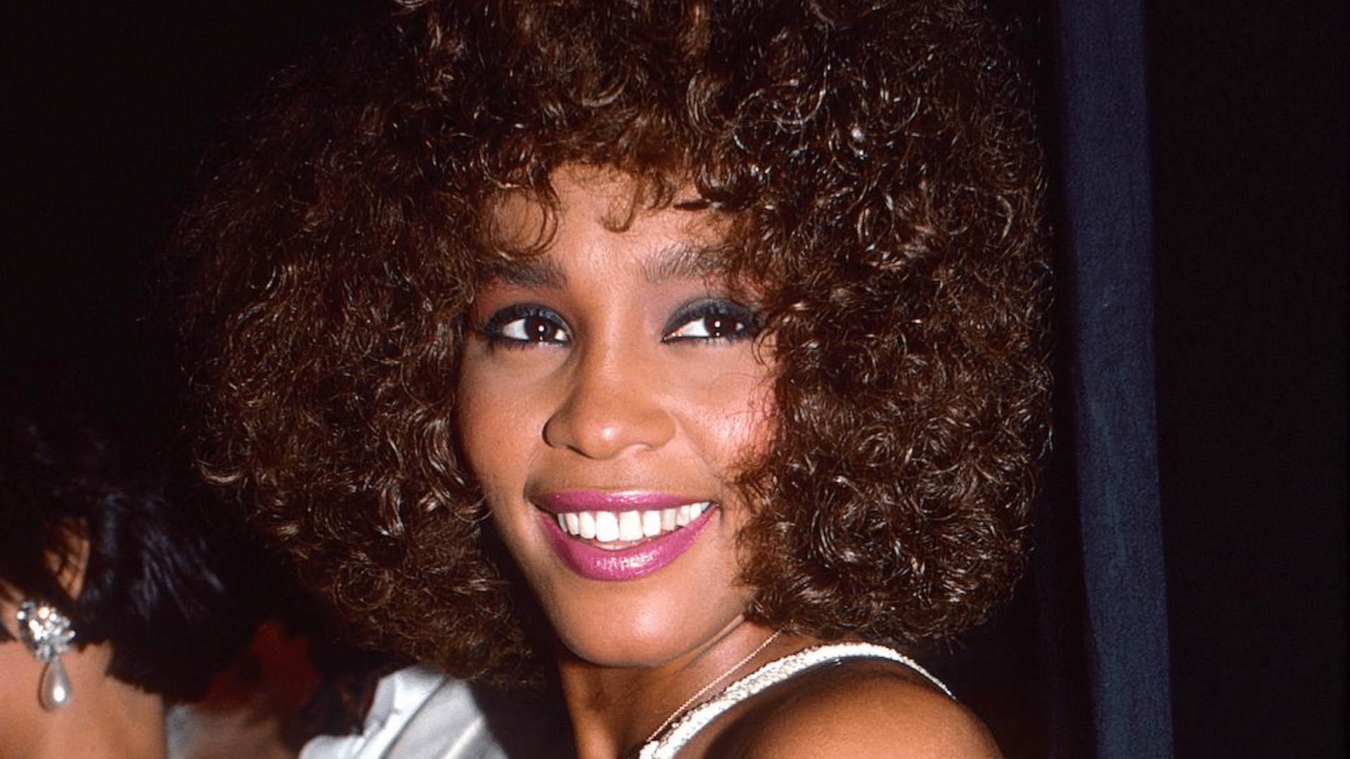 Whitney_Houston