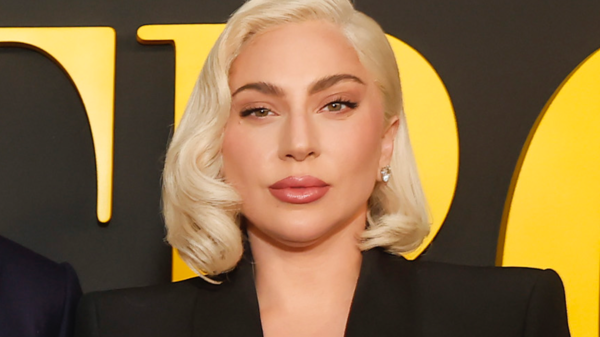 Fact_10_Lady_Gaga_Learned_Piano_by_Ear_at_Age_4